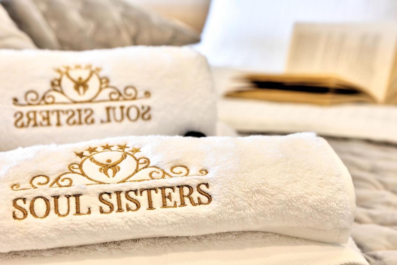 Villa Soul Sisters Zrnovo エクステリア 写真