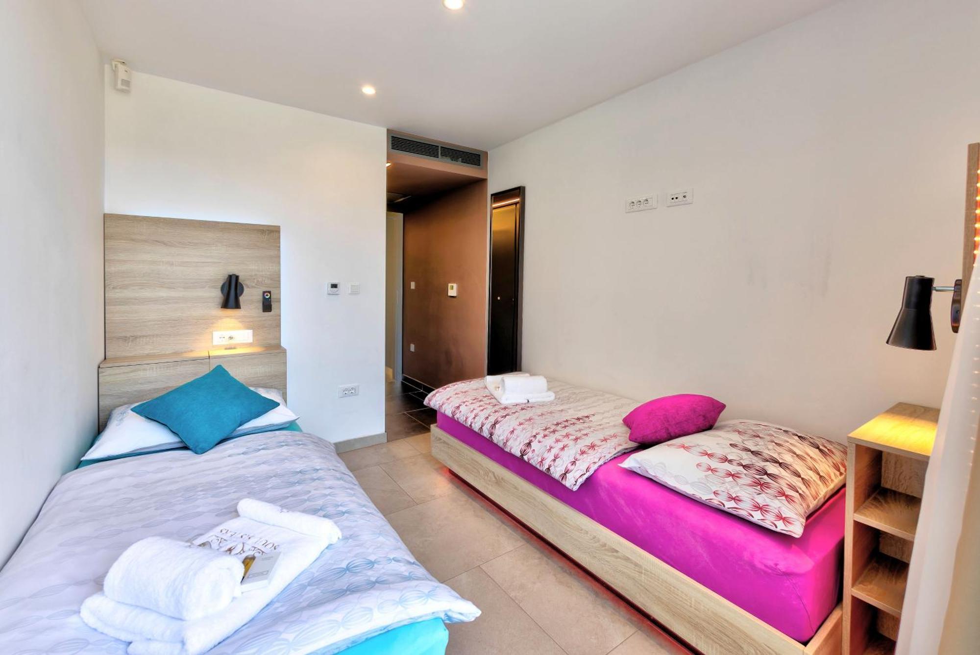 Villa Soul Sisters Zrnovo 部屋 写真